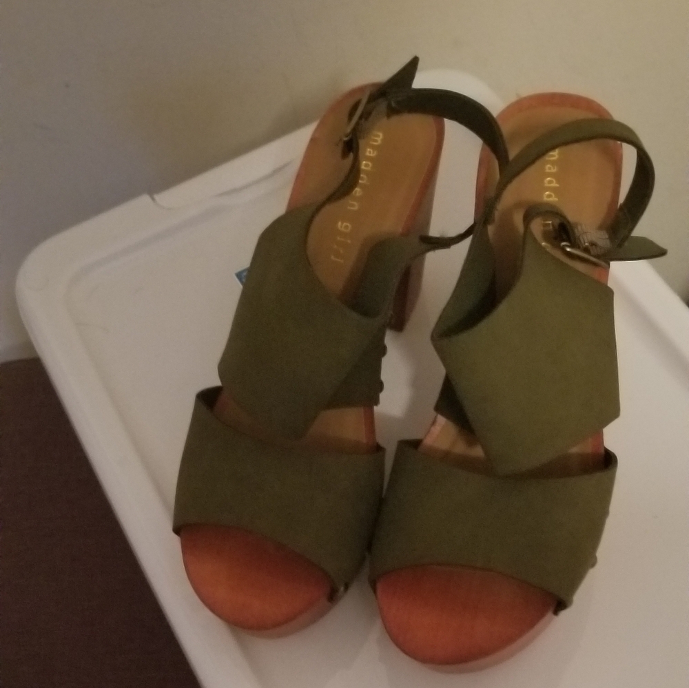Madden Girl Olive Block Heel Sandals
